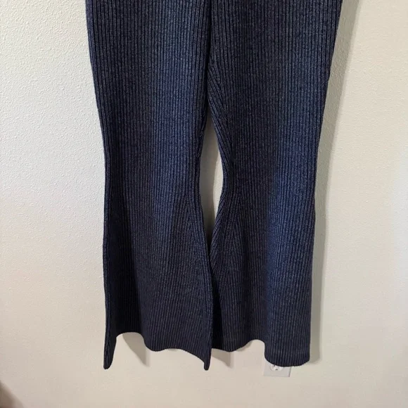Anthropologie Pilcro Heather Navy Ribbed Knit Flare Leg Knit Sweater Pants-S - Picture 5 of 8